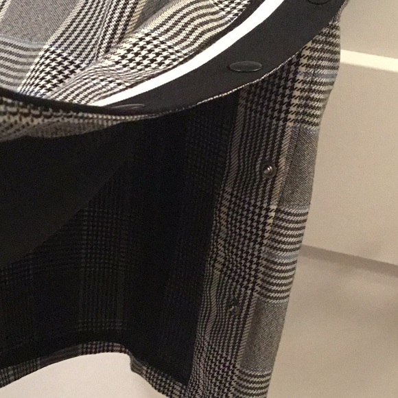 Zara large shift dress in plaid with solid black lining - Picture 5 of 5